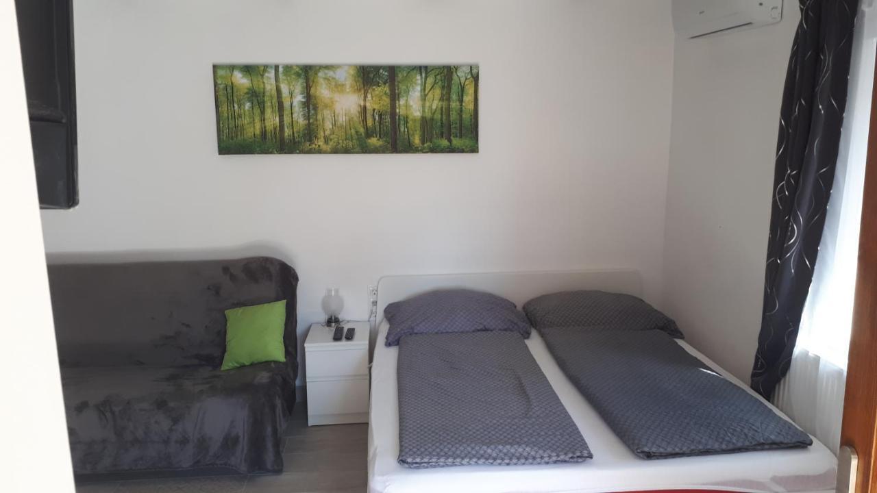 Eden Apartman Hajduszoboszlo Exterior photo