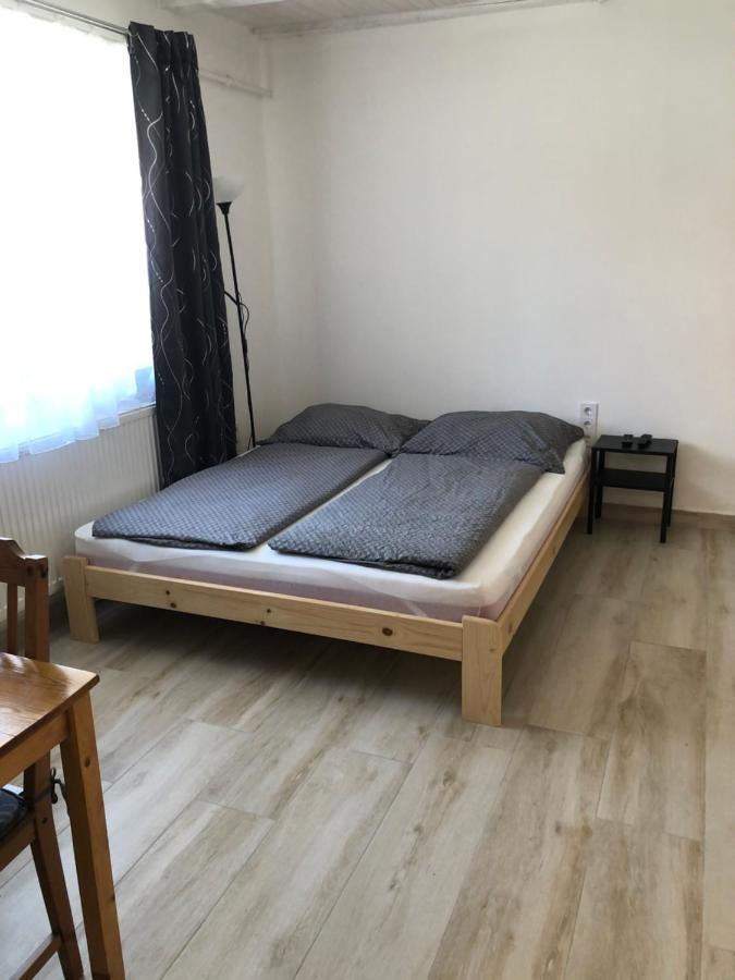 Eden Apartman Hajduszoboszlo Exterior photo